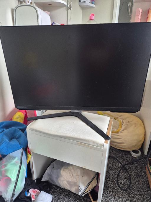  — Samsung G4 27" gaming monitor