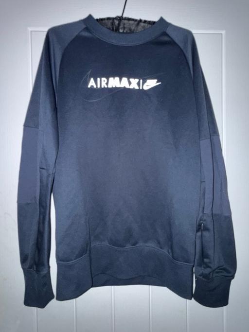  — Nike Jumper
