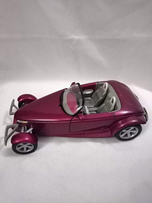  — ERTL 1/18 PLYMOUTH PROWLER CONCEPT VEHICLE.