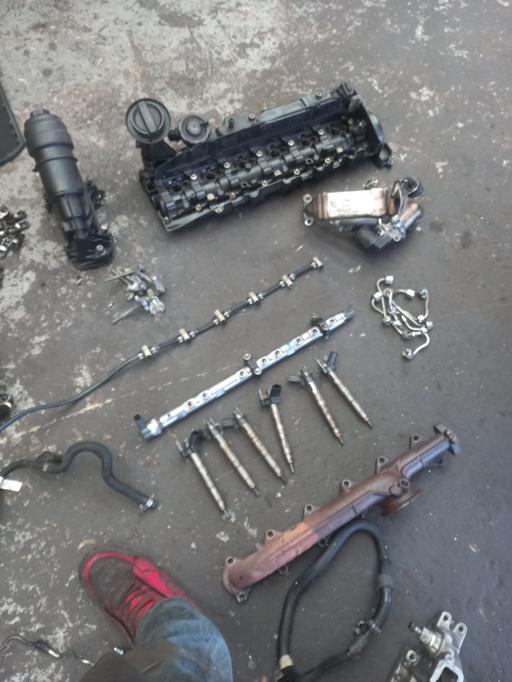  — BMW X5 2013 injectors, rail and pipes