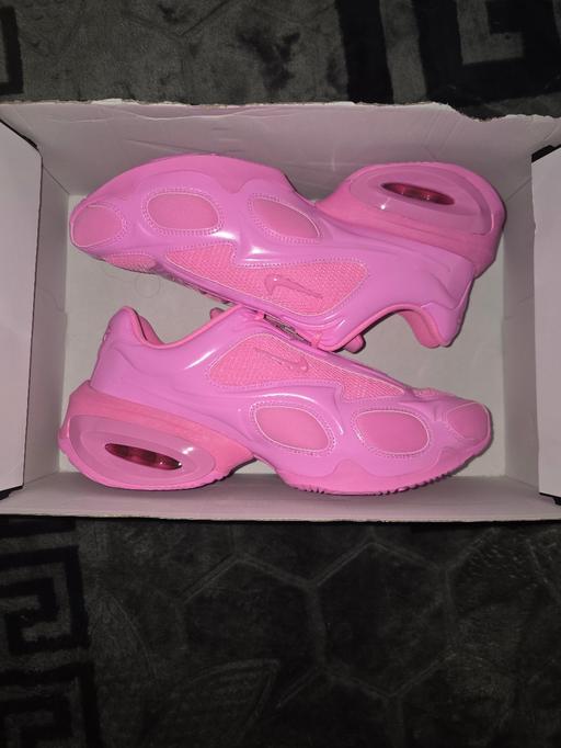  — Nike Air Max Muse Pink Size UK9 BNIB
