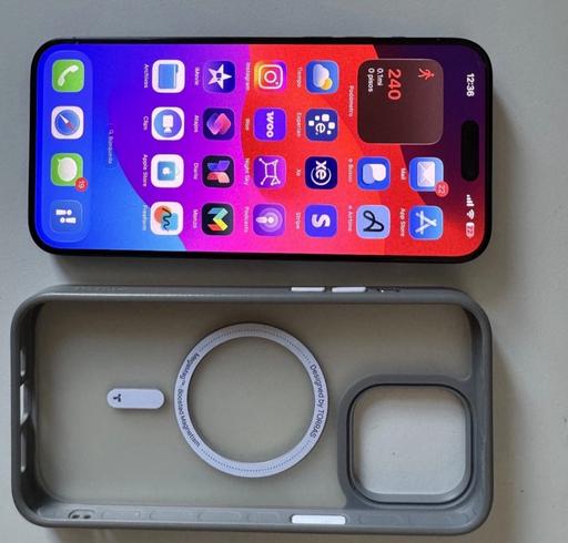  — iPhone 15 PRO MAX
