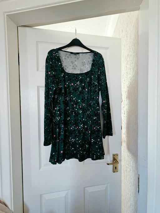  — Dress, size 16.