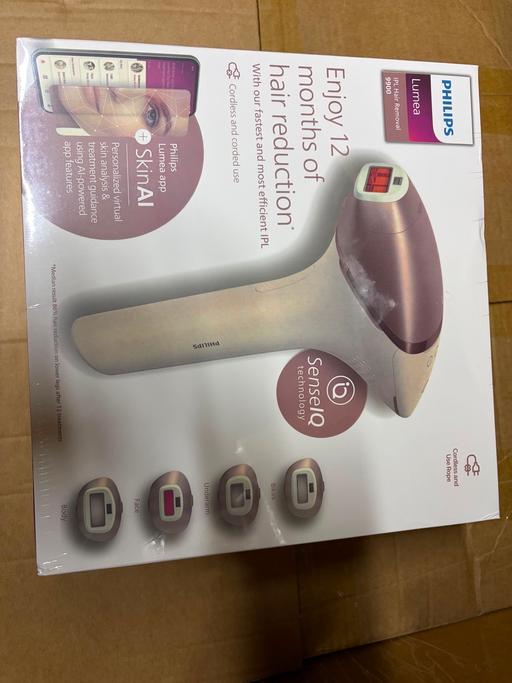  — Philips hair removal