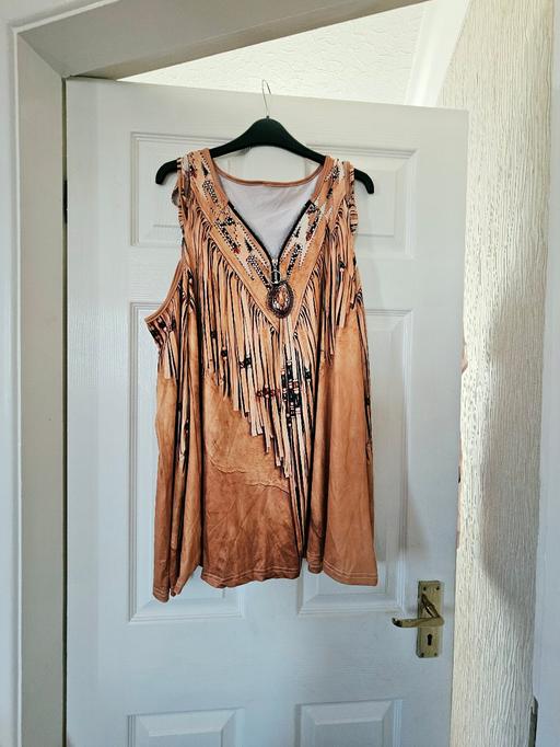  — Printed fringe top, size 18/20..NEW