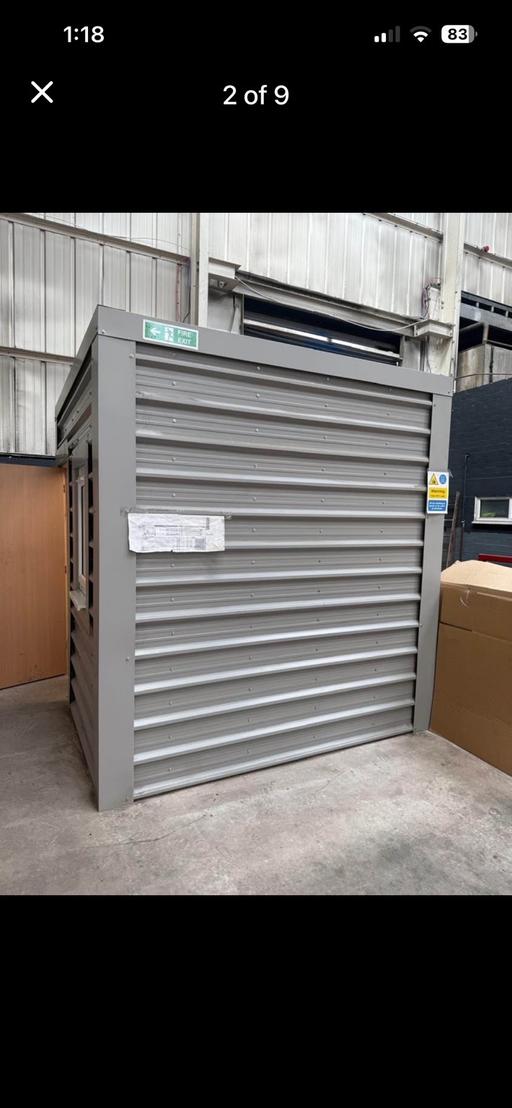  — High specification modern steel office