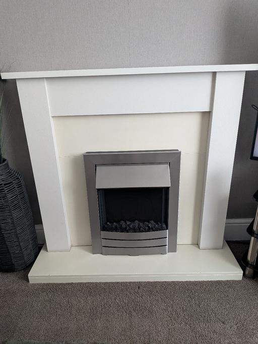  — electric fireplace