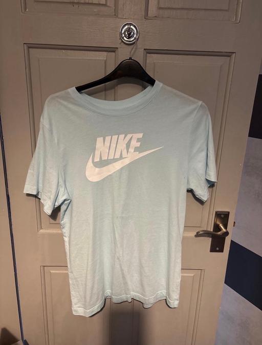  — Nike T-shirt light blue medium