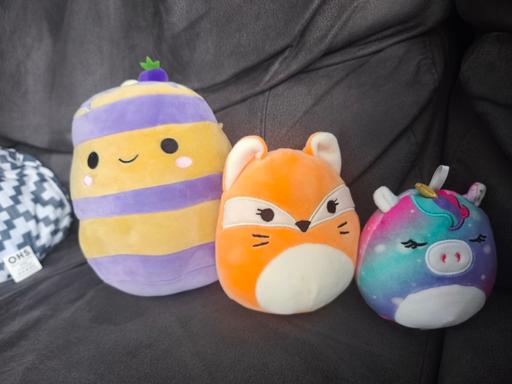  — SQUISHMELLOW PLUSHIES