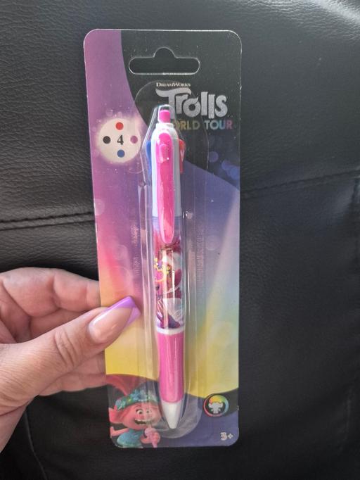  — new Trolls 4 Colour Pen