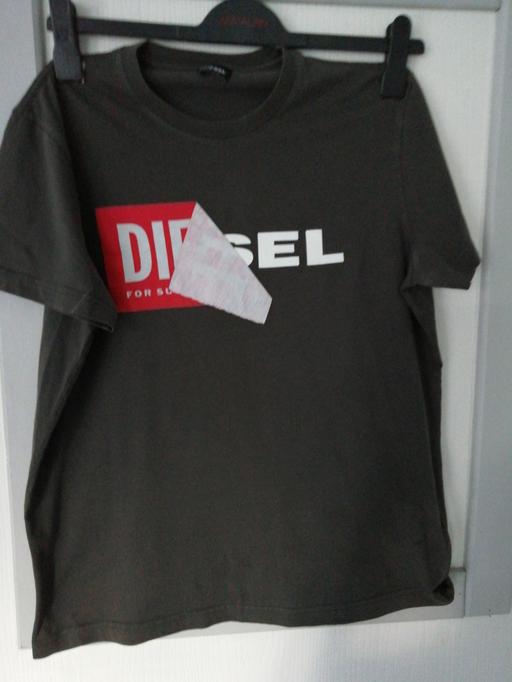  — Men's size *L*