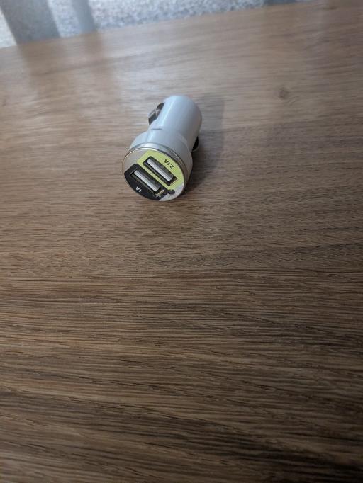  — New car charger adapter