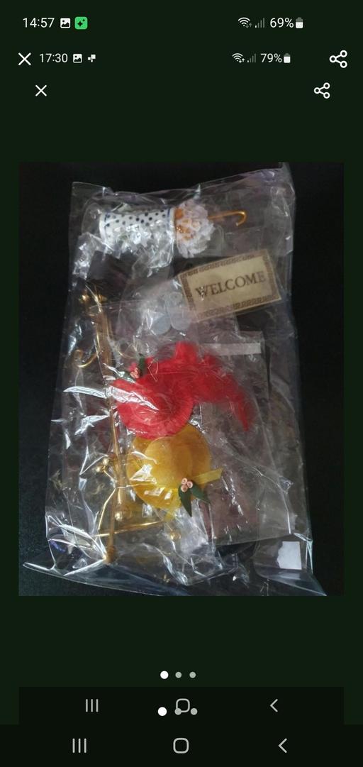  — dolls house collector accessories set