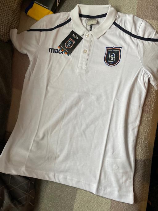 — Men’s small macron Istanbul  t shirt