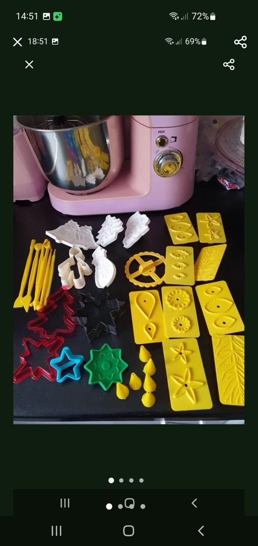  — cake decorating cookie cutter/tool bundle