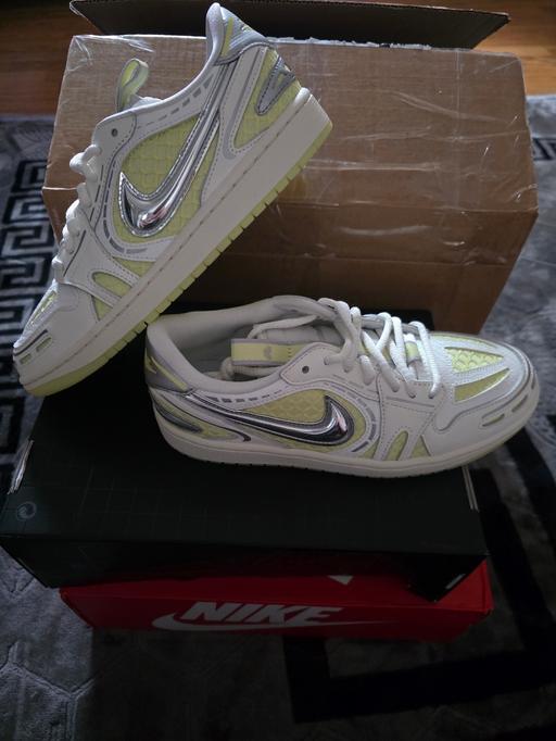  — Nike Air Jordan 1 MM Low V3 Sail Size UK5.5