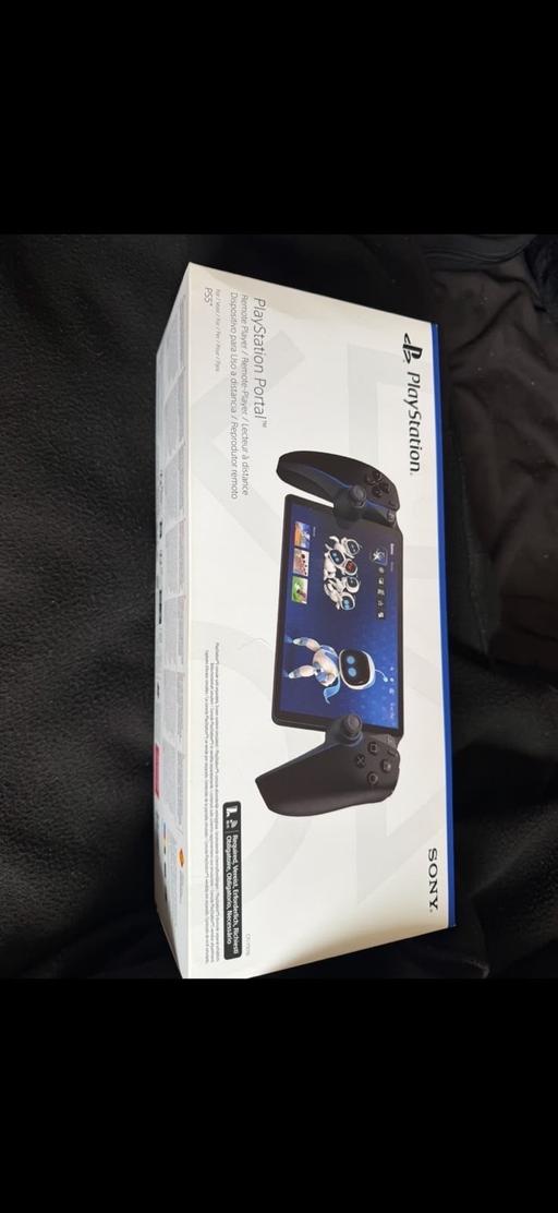  — PLAYSTATION PORTAL MINT BLACK