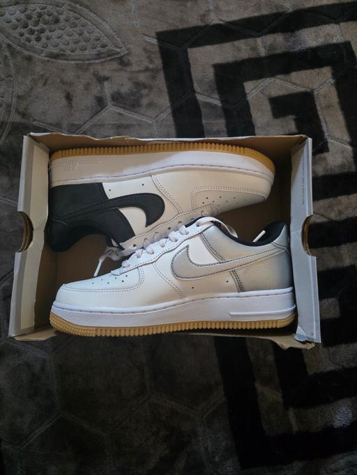  — Nike Air Force 1 '07 LV8 White & Black UK5.5