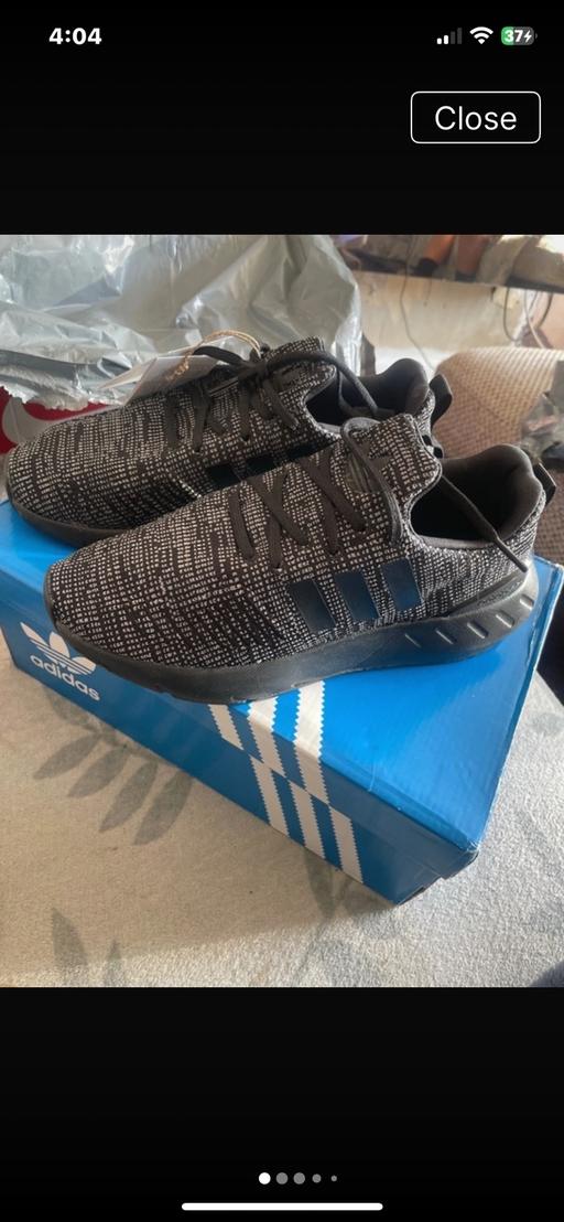  — Adidas trainers 4.5 brand new