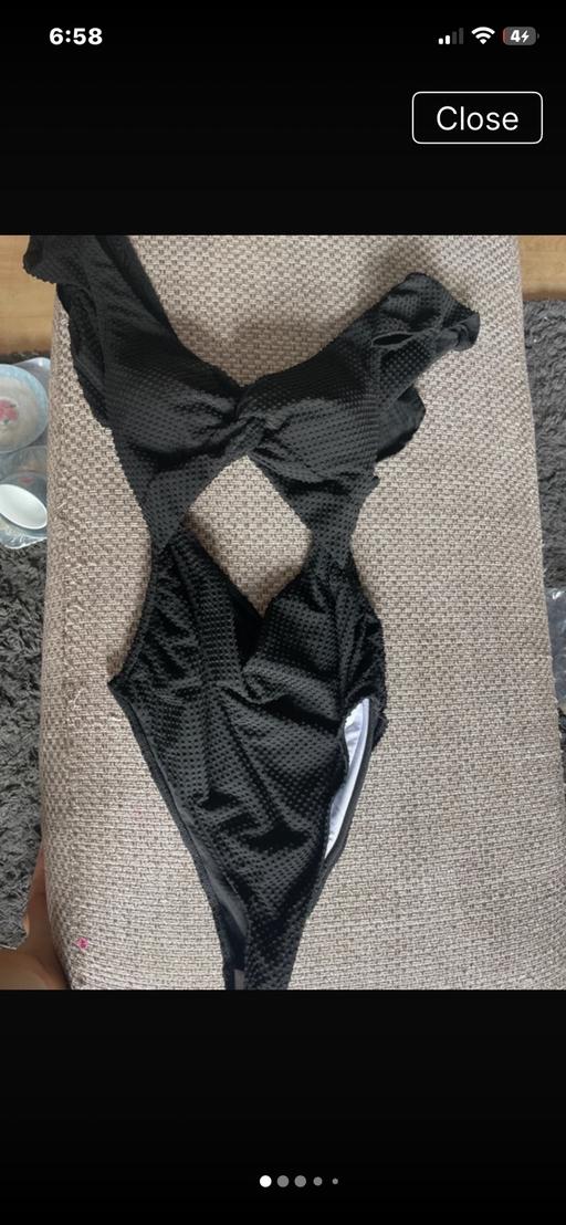  — Ladies costume
