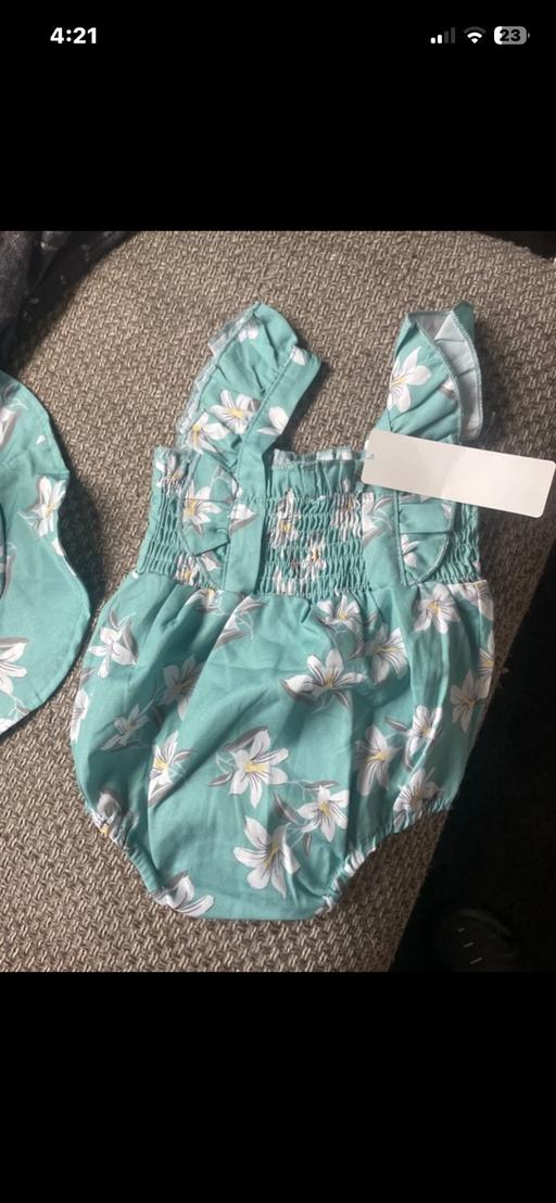  — Little girls swim suit with matching hat