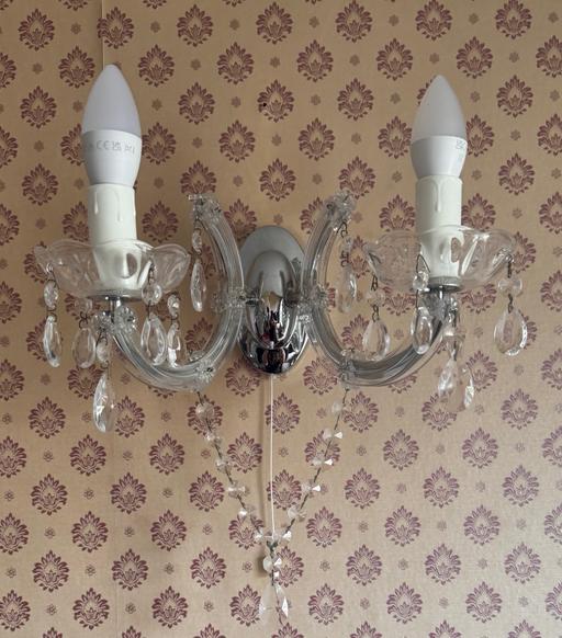  — Set of 4 Wall lights