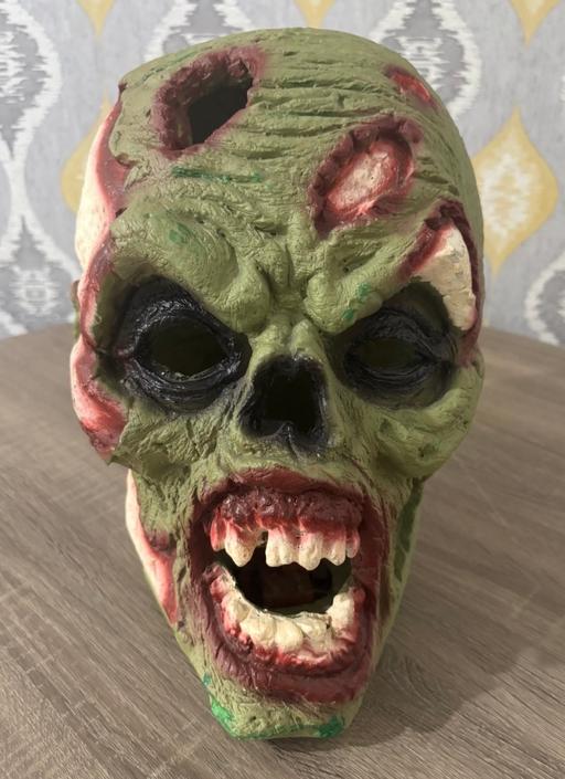  — Giant heavy scary Zombie light up head