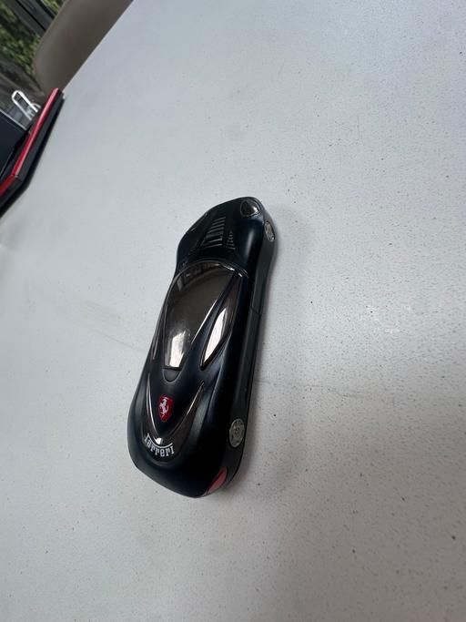  — Ferrari old style burner phone