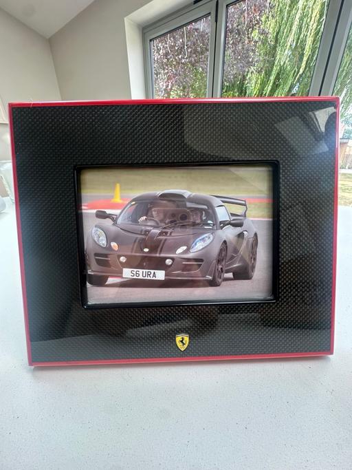  — Carbon Ferrari photo frame