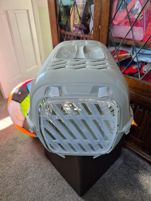  — new pet carrier