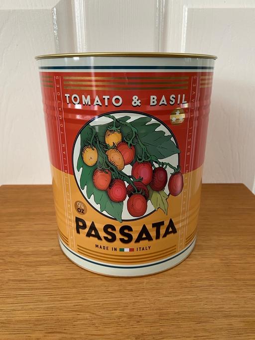  — Rex London Metal Storage Tin