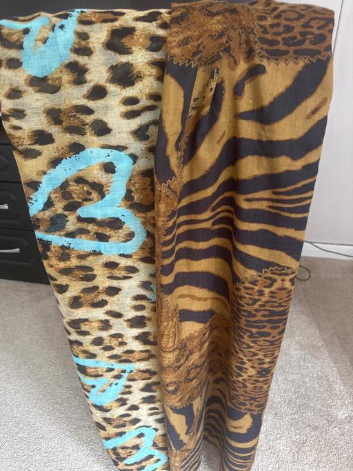  — Scarves