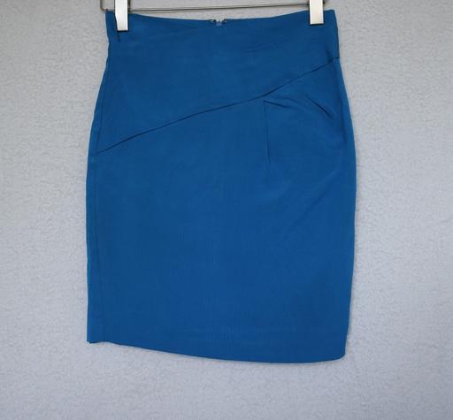  — reiss blue knee length skirt size 6