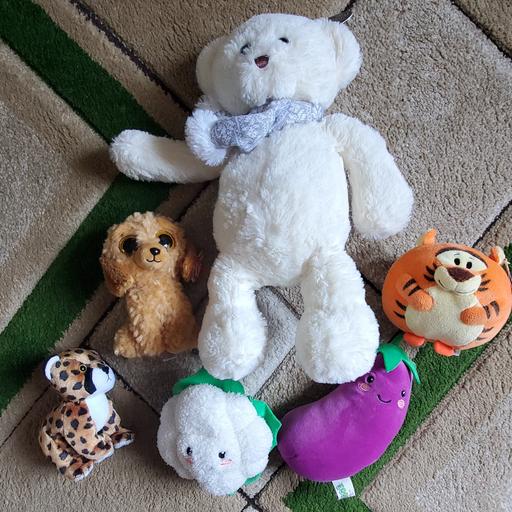  — plushies