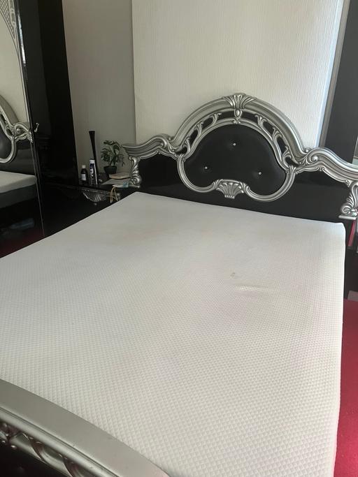  — Simba queen matress