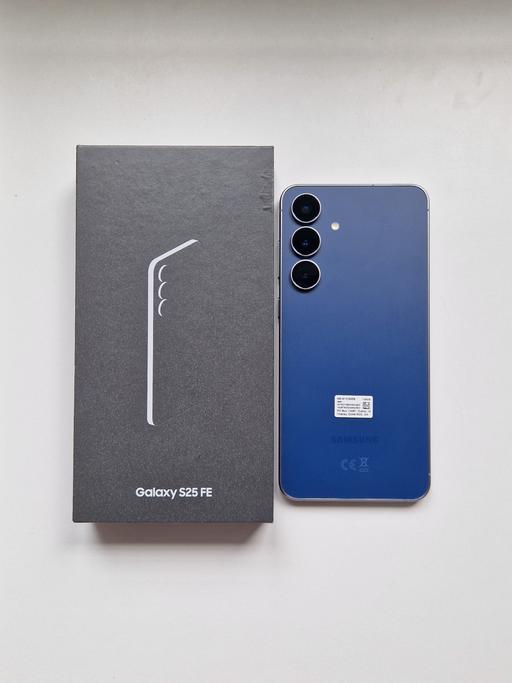  — Samsung Galaxy S25 FE 128GB Blue Unused UK