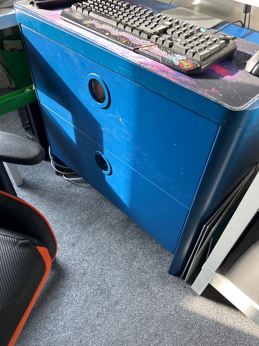  — Cabinet 2 drawers