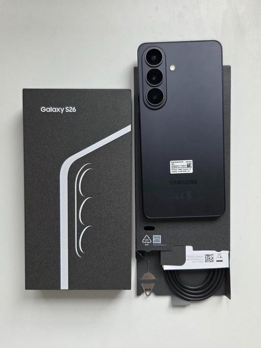  — Samsung Galaxy S26 256GB Black New Unlocked