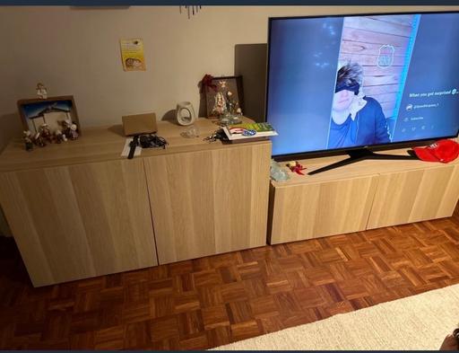  — Tv rack