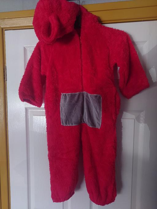  — Kids teletubby onesie size 85/100