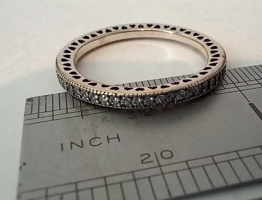  — Beautiful sterling silver gemstone heart ring