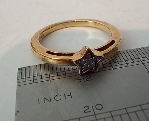  — Sterling silver gemstone star ring a