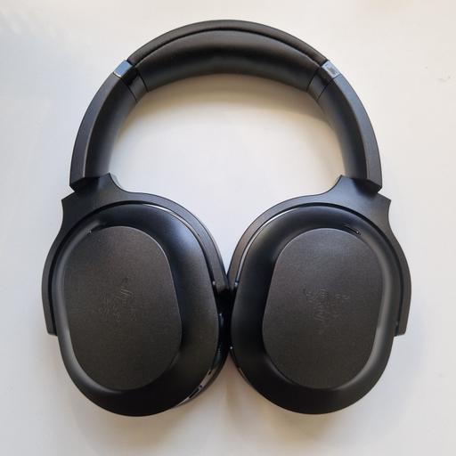  — Razer Barracuda Pro Wireless Gaming Headset