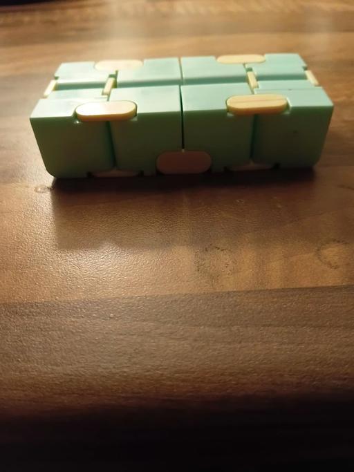  — cube toy