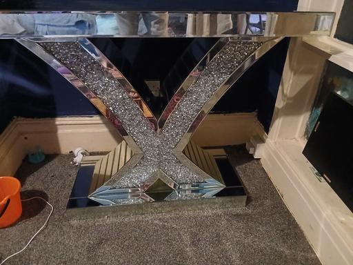  — a beautiful diamante console table