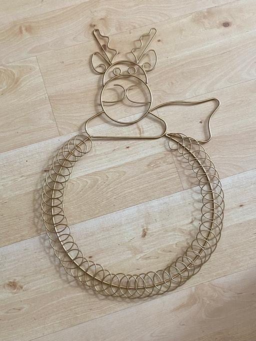  — Wire Reindeer Card Holder