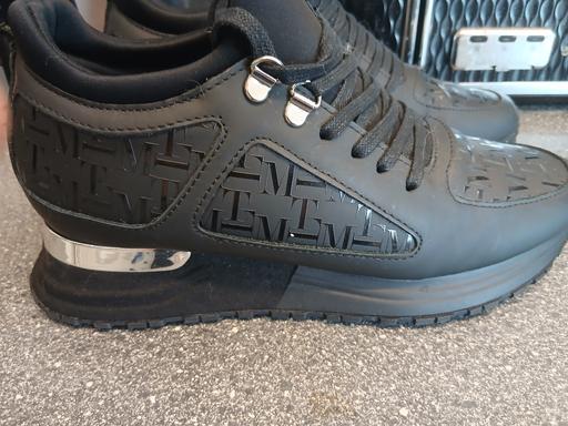  — likr new mallet shoes trainners