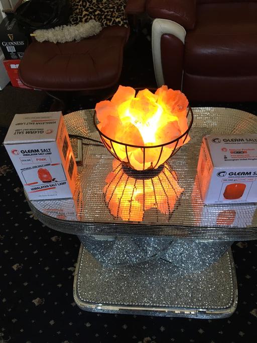  — Himalayan salt lamps