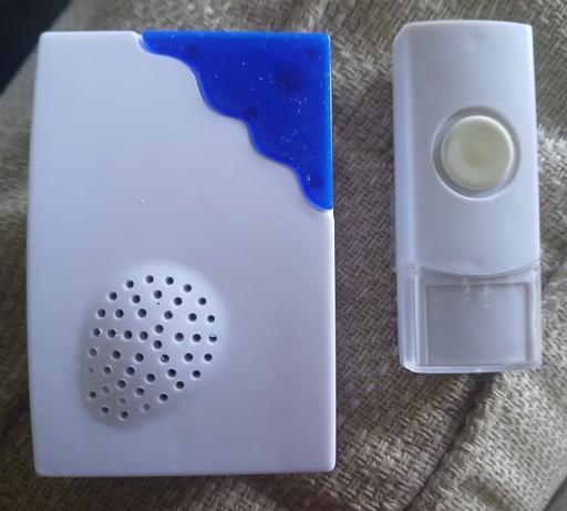  — Doorbell )