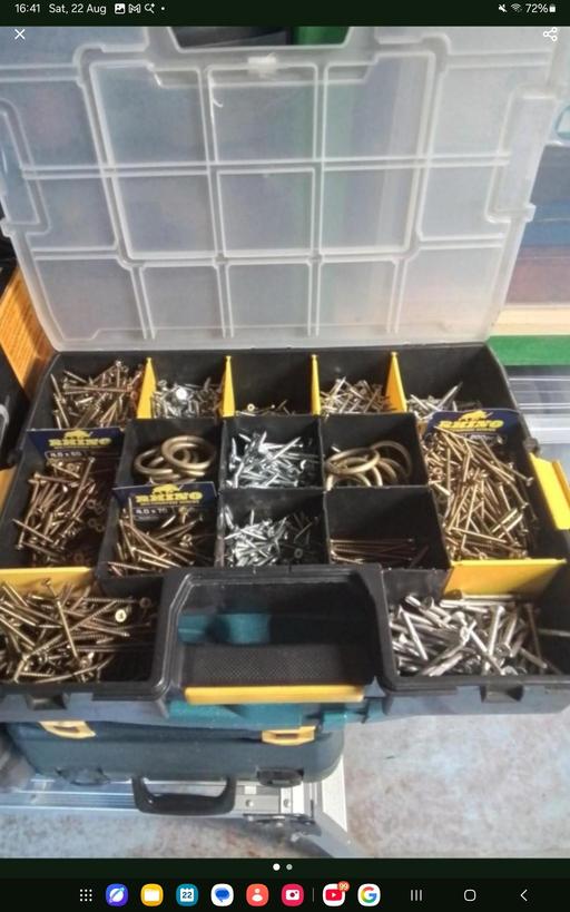  — screw box with screws